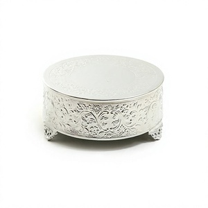 Support à gâteau design classique, en aluminium, couleur argent, forme ronde, à bas prix - Product Image 1