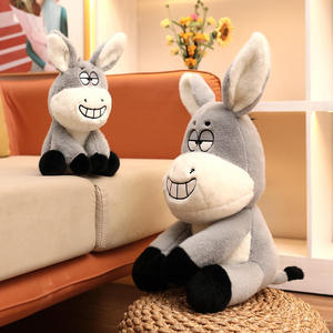 ของขวัญลูกอูฐน้อยน่ารักตลกขบขัน ยิ้มแย้มๆ น่ารักแต่ดูตลกๆ  ตุ๊กตาผ้าฝ้ายนุ่มนิ่ม ของตกแต่ง  สำหรับเพื่อนสนิท - Product Image 3
