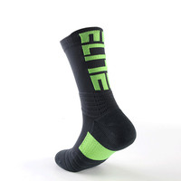 Vente en gros Chaussettes unisexes pour hommes et femmes Tennis Basketball Elite Cushion Athletic Crew Funny Socks