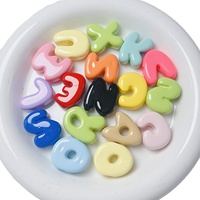 Perles acryliques à grand trou en forme de lettres de dessin animé pour la fabrication de bijoux DIY, chaînes de téléphone portable, cordes de parapluie et porte-clés