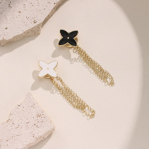<span class=keywords><strong>Épingle</strong></span>s de sûreté en alliage de zinc plaqué argent de haute qualité pour hijab de mariage et de fiançailles pour enfants, sans accroc, magnétiques, <span class=keywords><strong>fantaisie</strong></span>, pour musulmanes, vente en gros - Product Image 4