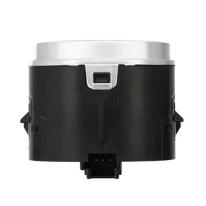 สวิตช์ควบคุมกระจกไฟฟ้า Mercedes-Benz W167 รุ่น 12V อัตโนมัติ - Product Image 3