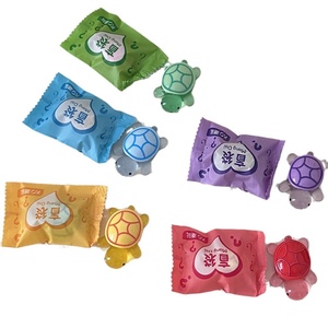 Bolsa Sorpresa al por Mayor con Animales Brillantes Kawaii, Juguetes de Dibujos Animados Luminosos de Alta Calidad que Brillan en la Oscuridad, Empaque Misterioso - Product Image 1