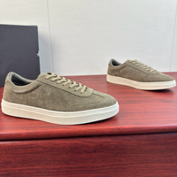 Baskets décontractées en daim pour hommes, style designer, de haute qualité, basses, à lacets, plates, plusieurs couleurs, pour la marche quotidienne et la mode