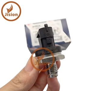 Capteur de pression de carburant haute pression 0281002527 pour S60 S80 V70 XC70 I II 2.4 D Excavateur - Product Image 2