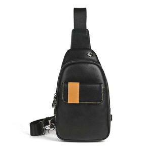 Sac de poitrine en cuir véritable pour homme, noir uni, sac bandoulière tendance pour les loisirs et les voyages, été 2025 - Product Image 5