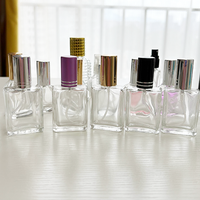 Mini flacon de parfum de luxe 8ml/10ml/15ml rechargeable en verre écologique avec pulvérisateur et impression sérigraphiée, diffuseur à bâtonnets pour parfum féminin