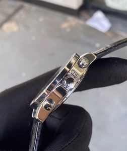 Reloj Clásico JC Five-Time Zone para Hombre, Reloj de Cuarzo Multifuncional con Esfera Grande - Product Image 3