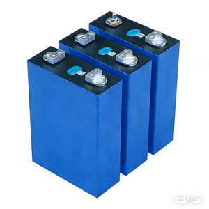 Pour le stockage d'énergie domestique et les applications marines et de camping-car de 16 kWh et 20 kWh |   Batterie LiFePO4 MB31 MB56 3.2V 51.2V 280Ah 304Ah 314Ah, en stock en Pologne (UE) - Product Image 1