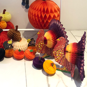 Décorations de centre de table de Thanksgiving en forme de dinde, artisanat en papier, citrouilles 3D en tissu, style dessin animé fait main pour la décoration de table - Product Image 1