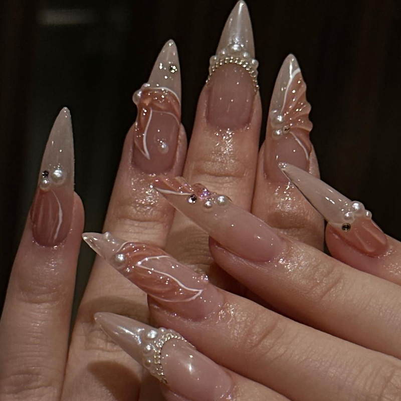 Hot Selling Fishtail Wearable Nail Art