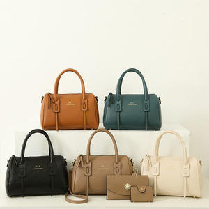 2025 New large-capacity Women's Bags Retro Women's Tote Bags Luxury Fashion Designer Ladies Handbags Crossbody Bag School Bag - Product Image 6