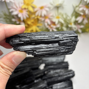 Pietra Grezza Naturale Semipreziosa Tormalina Nera per Guarigione o Decorazione Casa - Product Image 5