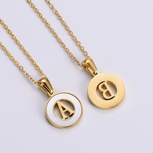 Micci Groothandel A-Z Eerste Ketting 18K Vergulde Roestvrijstalen Ketting Holle Ronde Vorm Natuurlijke Shell Letter Ketting - Product Image 2