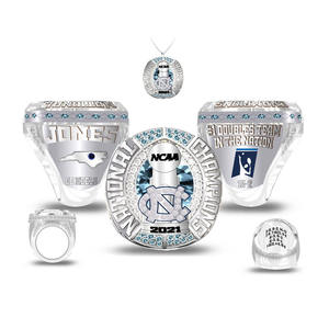 Bagues de championnat de sport en métal émaillé et doré avec logo personnalisé personnalisé - Product Image 1