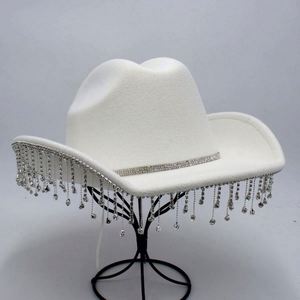 Chapeaux de cow-boy roses en gros pour festivals de musique et fêtes, avec pampilles en strass - Product Image 2