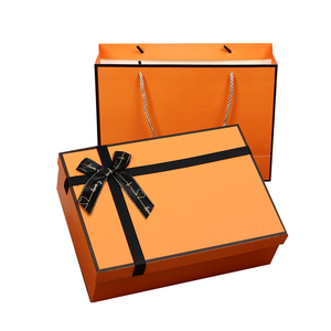 Customized Luxury Low Price Large Orange Romantic Rigid Cardboard Gift Box Packaging With Handle