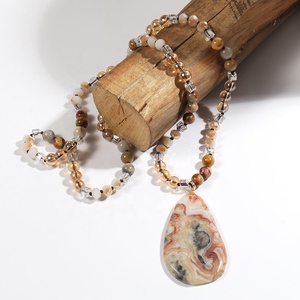 Joyería étnica Bohemia Occidental 8mm turquesa piedra Natural cristal hecho a mano anudado collar geométrico colgante collar - Product Image 2