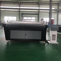 Tela teñida de hilo lista para enviar 100% algodón 240 Gsm sarga de algodón Die Digital CNC Flatbed Vibrating