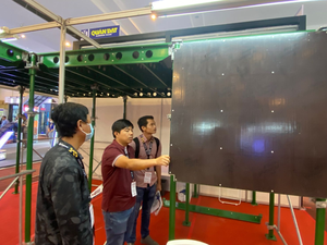 แบบหล่อคอนกรีตสำ<span class=keywords><strong>เร็</strong></span><span class=keywords><strong>จ</strong></span><span class=keywords><strong>รูป</strong></span> <span class=keywords><strong>แผ่น</strong></span>โลหะแบบหล่อคอนกรีตสีเขียว สำหรับงานก่อสร้างวิลล่าและวัสดุก่อสร้าง - Product Image 3