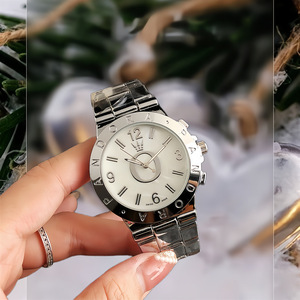 <span class=keywords><strong>Orologio</strong></span> Fashion da <span class=keywords><strong>Donna</strong></span> con Semplice Quadrante Dorato in Fritillaria, Quarzo di Precisione, Calendario Casual, Cinturino in Acciaio Inossidabile, Larghezza 20mm - Product Image 3