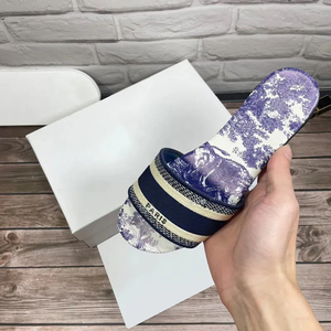 2026 Top 1 Qualität Echtes Leder Luxus Damen Sommerschuhe Damen Slides Pantoffeln Flach für Frauen Christiansi Diorsi - Product Image 6