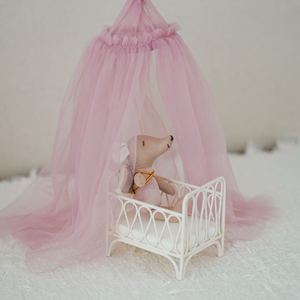 Scatola di fiammiferi in stile fiaba nordica danese, con bambola topo in tessuto di cotone e lino, statuetta in miniatura - Product Image 4