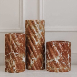 Vase en pierre en spirale de marbre de Rosso Alicante fabriqué à la main Vase de table de flore en spirale rose naturel Surface aiguisée - Product Image 6