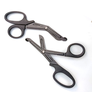 ชุดปฐมพยาบาลฉุกเฉินพกพาสำหรับกิจกรรมกลางแจ้ง เดินป่า และตั้งแคมป์ พร้อมอุปกรณ์พันแผล คีมตัด และสายรัดห้ามเลือด - Product Image 3