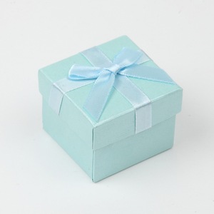 Boîte <span class=keywords><strong>de</strong></span> <span class=keywords><strong>rangement</strong></span> pour bijoux en papier nacré 5*5*3 compartiments, pour bagues et boucles d'oreilles, directement <span class=keywords><strong>de</strong></span> l'usine - Product Image 4