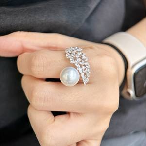 แหวนเงินแท้ประดับมุกธรรมชาติ ดีไซน์เรียบหรู สไตล์ยุโรป-อเมริกัน  ปรับขนาดได้  ประดับเพชรซิคอน  พร้อมกล่องของขวัญสุดเก๋ - Product Image 1