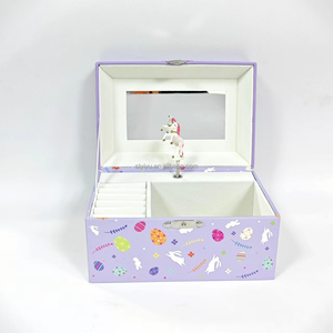 Caja <span class=keywords><strong>de</strong></span> Música <span class=keywords><strong>de</strong></span> Papel Rectangular Personalizada con Espejo, en Morado, Rosa y Azul, para Navidad y Cumpleaños, Venta al Por Mayor <span class=keywords><strong>de</strong></span> Fábrica Yiyu - Product Image 1
