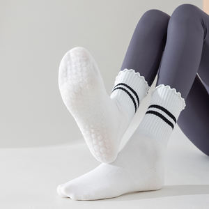 Calzini con volant a maglia senza cuciture personalizzati antiscivolo Yoga trampolino per Pilates tubo arricciatura per caviglia - Product Image 4