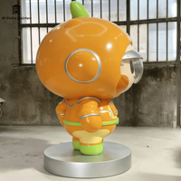 Harsen cartoon astronaut fruit mascotte sculptuur |   Op maat gemaakte karakterbeeldjes voor thuisdecoratie, hars ambachten