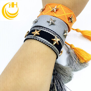 Braccialetto Avvolgente Artigianale in Cotone con Borchie a Stella e Perle, Placcato Argento/<span class=keywords><strong>Oro</strong></span>, Eco-Friendly, alla Moda per Ragazze, Ideale per Feste - Product Image 3