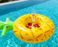 Caddie de piscine flottant robuste pour plateau gonflable en PVC avec plusieurs porte-gobelets et sous-verre à bière à eau au design d'assiette de fruits