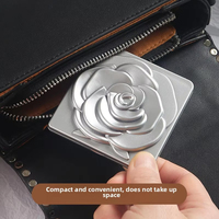 Miroir de maquillage personnalisé à double face doré en forme de rose portable avec grossissement 3x et design pliable