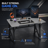 Grand bureau d'ordinateur pour jeux vidéo, poste de travail ergonomique pour plusieurs écrans, configuration pour bureau à domicile et e-sport