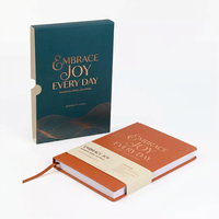 Impression de livres personnalisés à couverture rigide avec étui, brochure A4 à couverture rigide, impression couleur CMYK parfaite, plastification pour la vente en gros