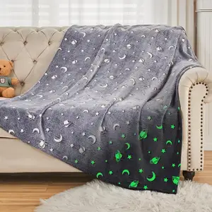 Hochwertige glühende Hülse Decke Flannel Fleece Galaxie Sterne leuchtend Dinosaurier superweich warme Kinder-Wirfdecke