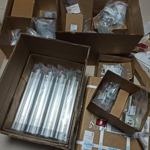 Festo อะไหล่สูบลมอลูมิเนียม163401ขั้วทรงกระบอก DNC 63 25 PPV - Product Image 1