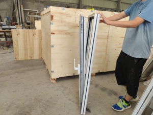 Ventana Abatible y Giratoria de Aleación de Aluminio con Rotura de Puente Térmico, Doble Vidrio Aislante, Resistente al Viento, <span class=keywords><strong>Precio</strong></span> de Fábrica, para el Hogar - Product Image 3