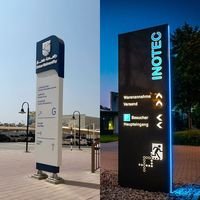Boîte à enseignes LED durable, étanche et écologique, avec cadre en aluminium, support pylon, affichage manuel de la luminosité, éclairage publicitaire