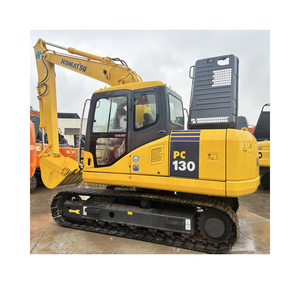 Excavateur d'occasion à PC130-7 Komatsu du Japon en Excellent état Moteur 13 tonnes inclus Pc130-7 Komatsu d'occasion à vendre - Product Image 1