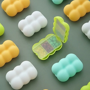 Wholesale Portable 6 Compartments Cloud Shape <b>Box</b> Organizer <b>Plastic</b> Convenient <b>Storage</b> Cases with Elegant Design for Pill - Product Image 5