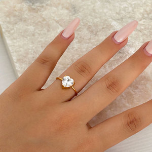 Anillos Resistentes al Deslustre e Impermeables de Buena Calidad, Anillo de Acero Inoxidable 316L Chapado en Oro PVD de 14k y 18k con Zirconia, Anillo de Compromiso para Mujer - Product Image 4