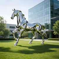 Escultura Moderna de Caballo Caminando en Metal, Acero Inoxidable 304, Acabado Espejo 8K, Estatua Equina Grande para Paisajismo Exterior