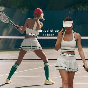 ชุดกระโปรงลายทางป้องกันรังสียูวีสำหรับกอล์ฟ เทนนิส แพเดิล พิคเคิลบอล พร้อมโลโก้สั่งทำพิเศษ น้ำหนักเบา ระบายอากาศได้ดี 2 ชิ้น สีตัดกัน - Product Image 2