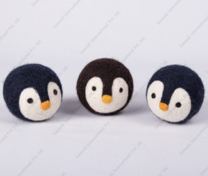 Top Selling 8cm Handmade Merino <b>Wool</b> Felt Penguin <b>Balls</b> Reusable Dryer & Laundry Cleaning Discs - Product Image 2