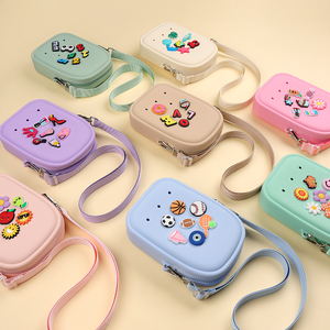 Sıcak Satış Tek Omuz Çantası 2026 Yeni Sonbahar DIY Charm'lı Silikon El Çantası Büyük Kapasiteli Kadın Cep Telefonu Omuz Çantası - Product Image 1